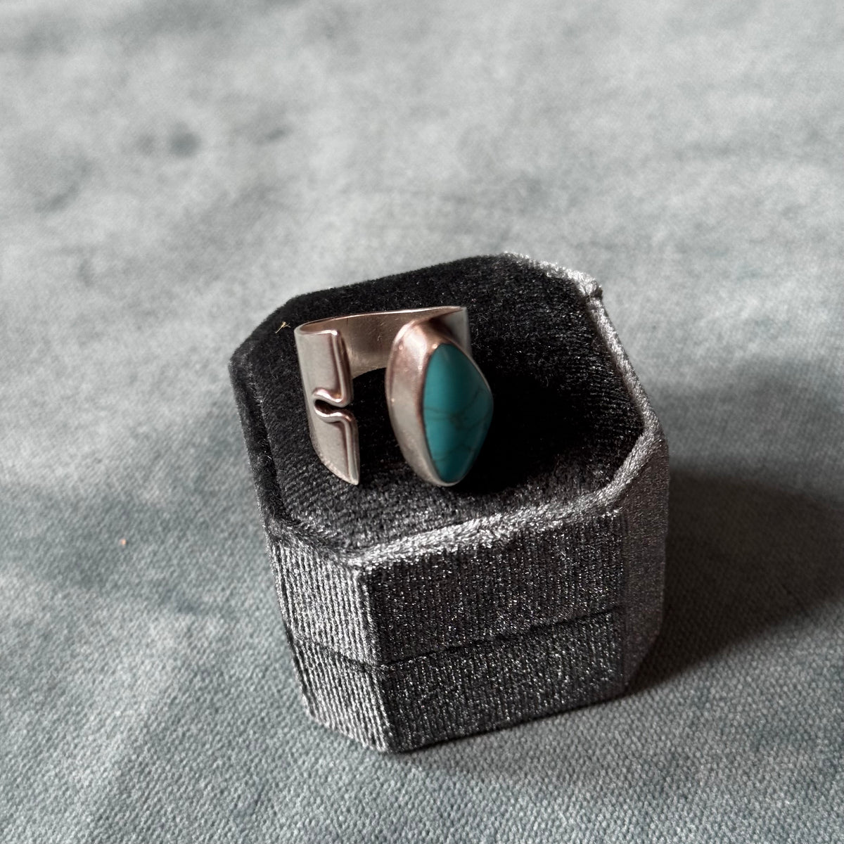 Vintage Turquoise Sterling Silver Ring