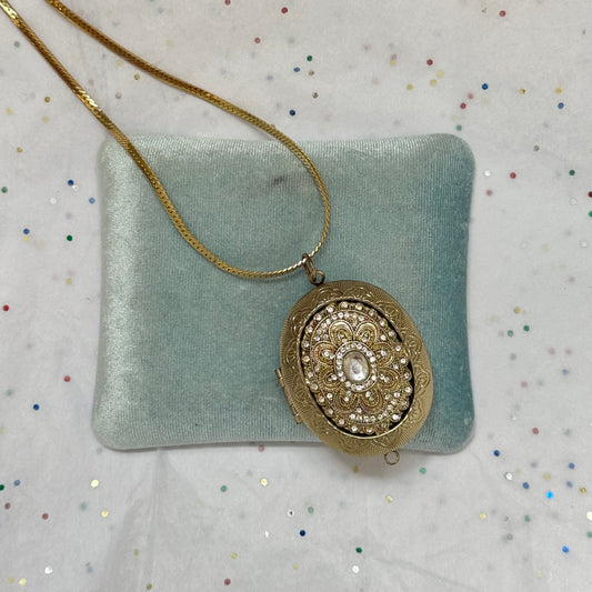 Vintage Rhinestone Gold Locket
