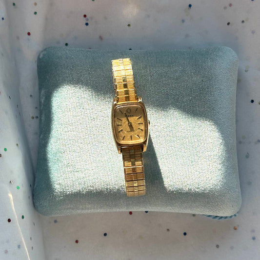 Vintage Gold Timex Stretch Band Watch