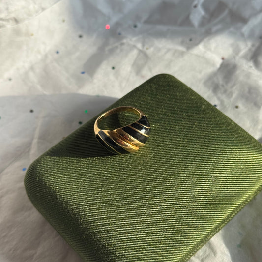 Vintage Gold & Black Enamel Ring