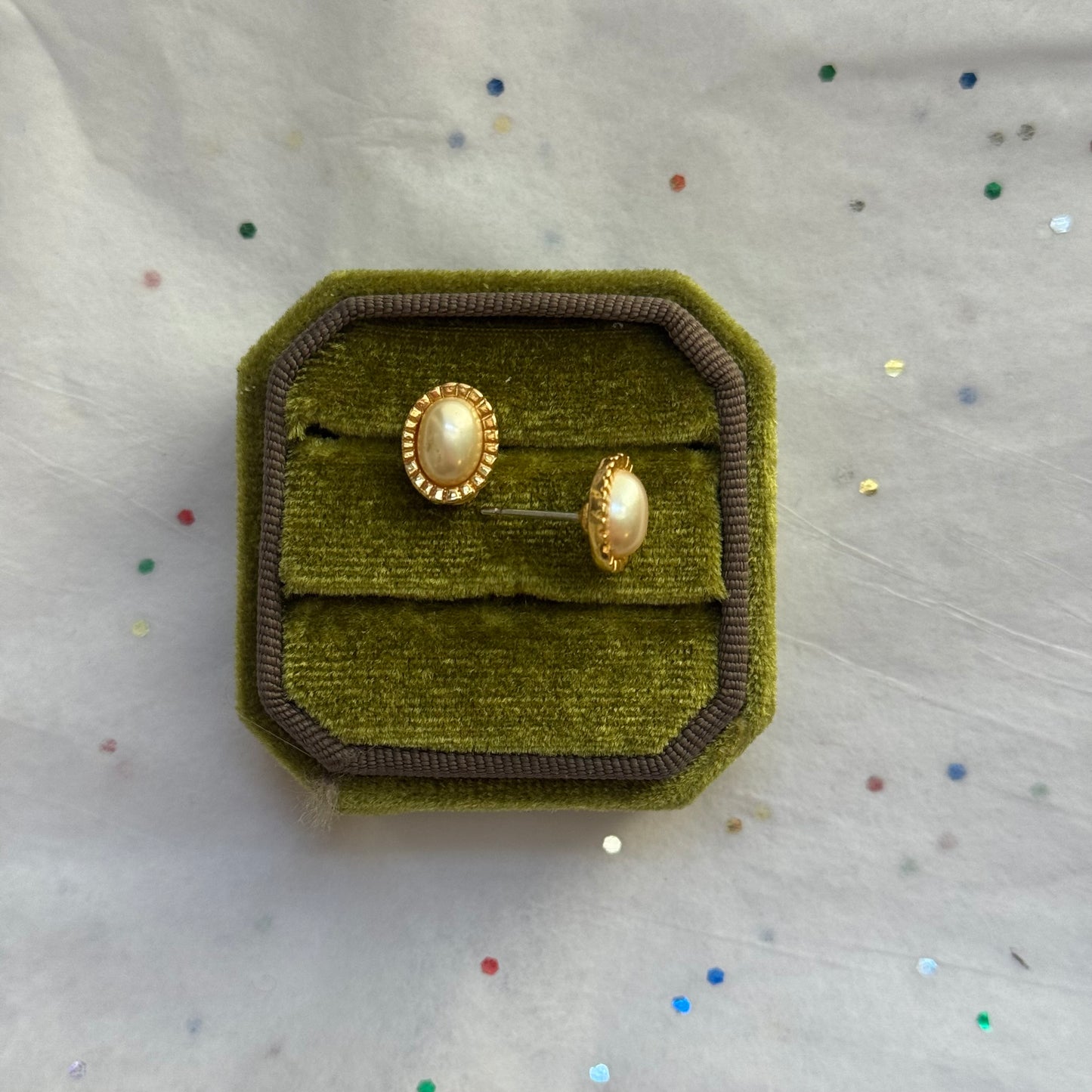 Vintage Gold Pearl Stud Earrings