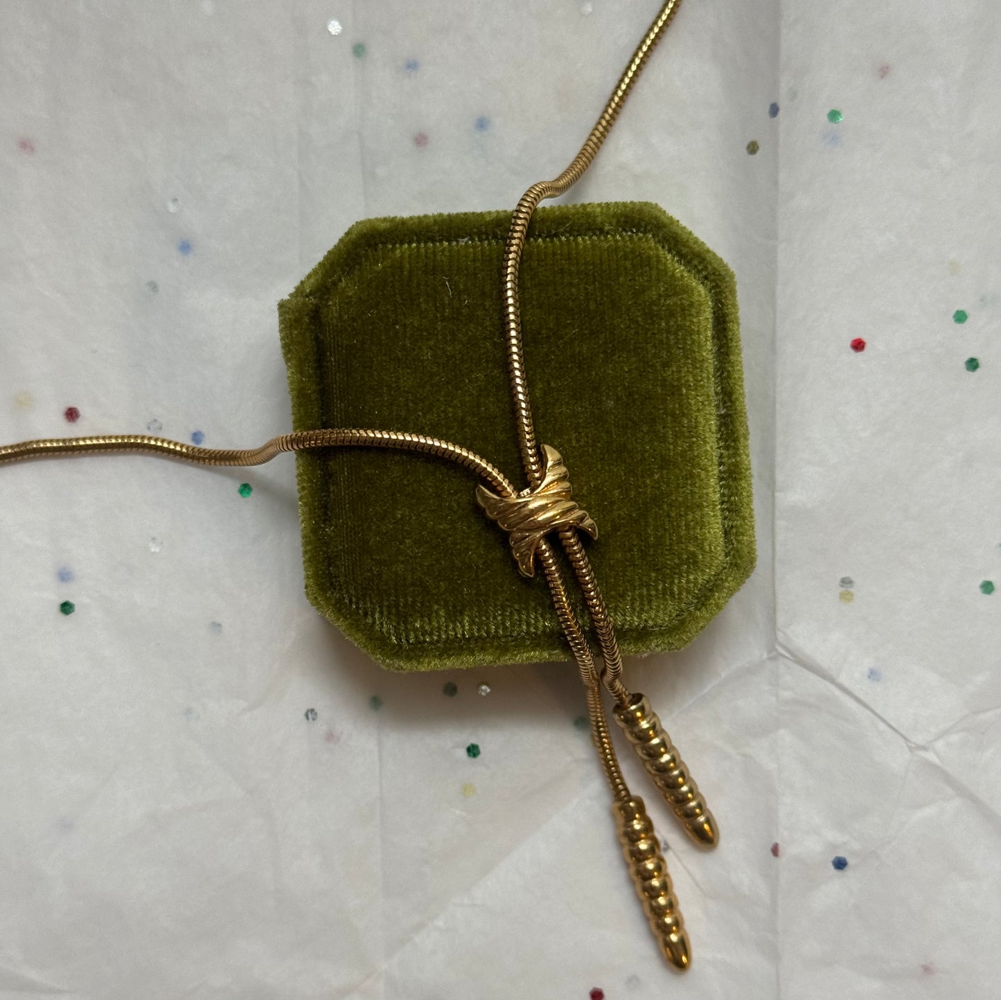 Vintage 1970s Gold Lariat Necklace