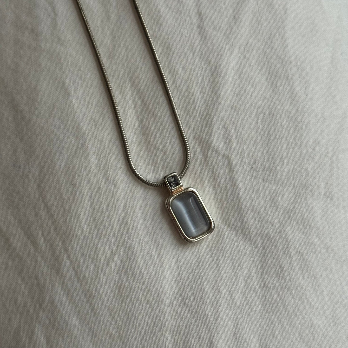 Vintage Silver Stone Pendant Necklace