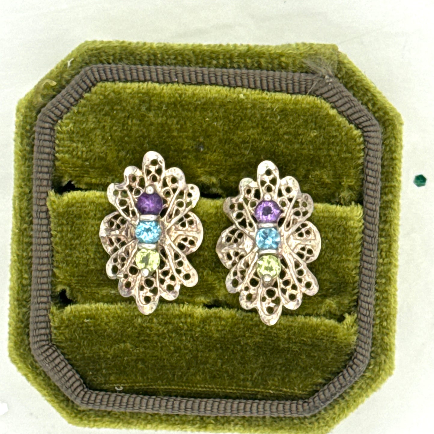 Vintage Sterling Silver Filigree Rhinestones Post Earrings
