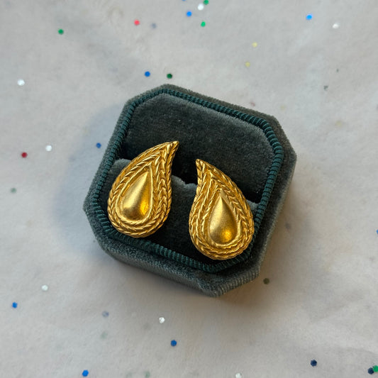Vintage Gold Paisley Earrings