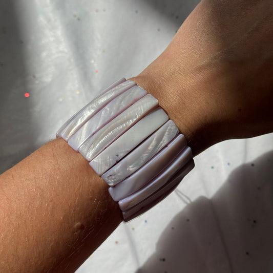 Vintage Purple Shell Stretch Bracelet