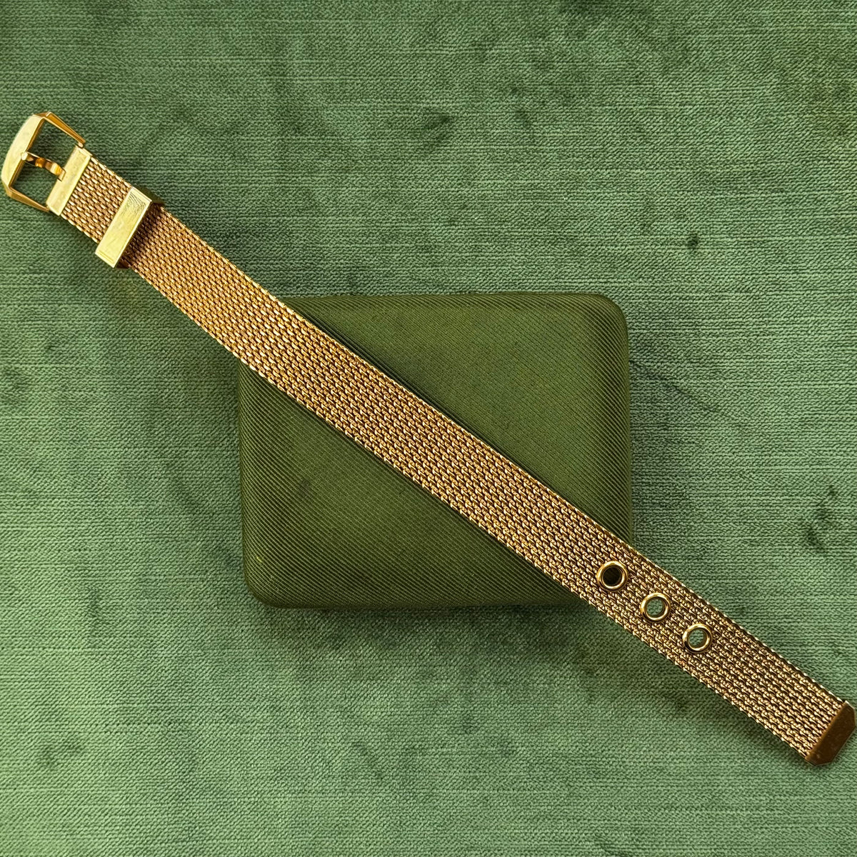 Vintage Avon Gold Buckle Bracelet