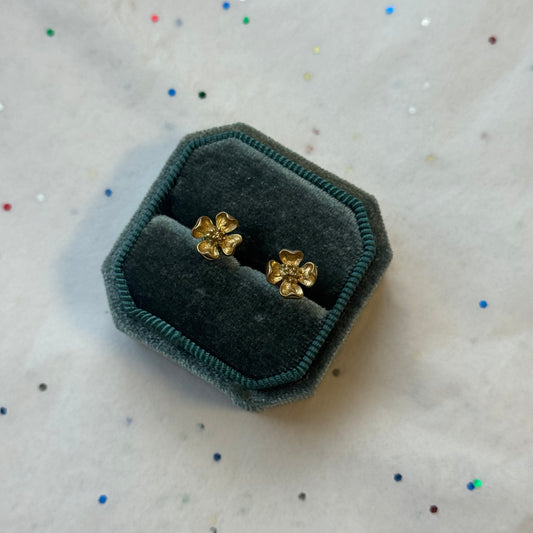 Vintage Gold Flower Stud Earrings