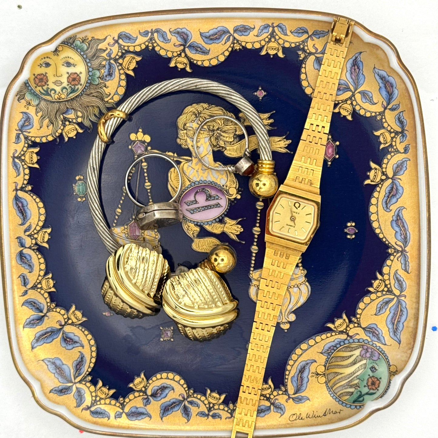 Vintage Hutschenreuther Porcelain Sign of the Zodiac Leo by Ole Winther Dish
