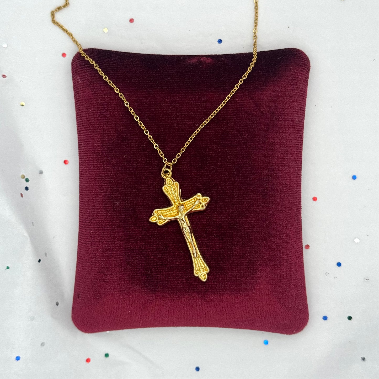 Vintage Gold Tone Cross Necklace