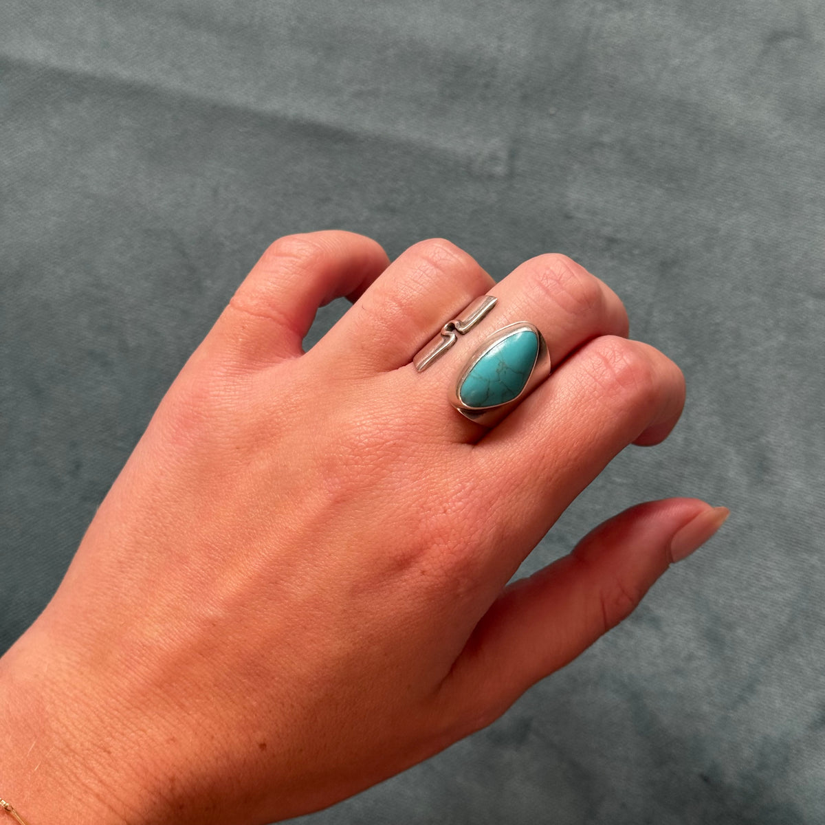 Vintage Turquoise Sterling Silver Ring