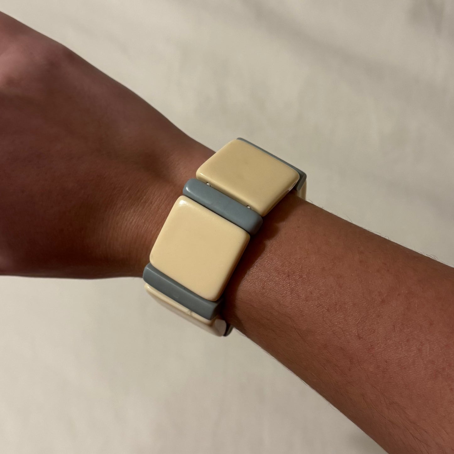 Vintage Blue & Cream Stretch Bracelet