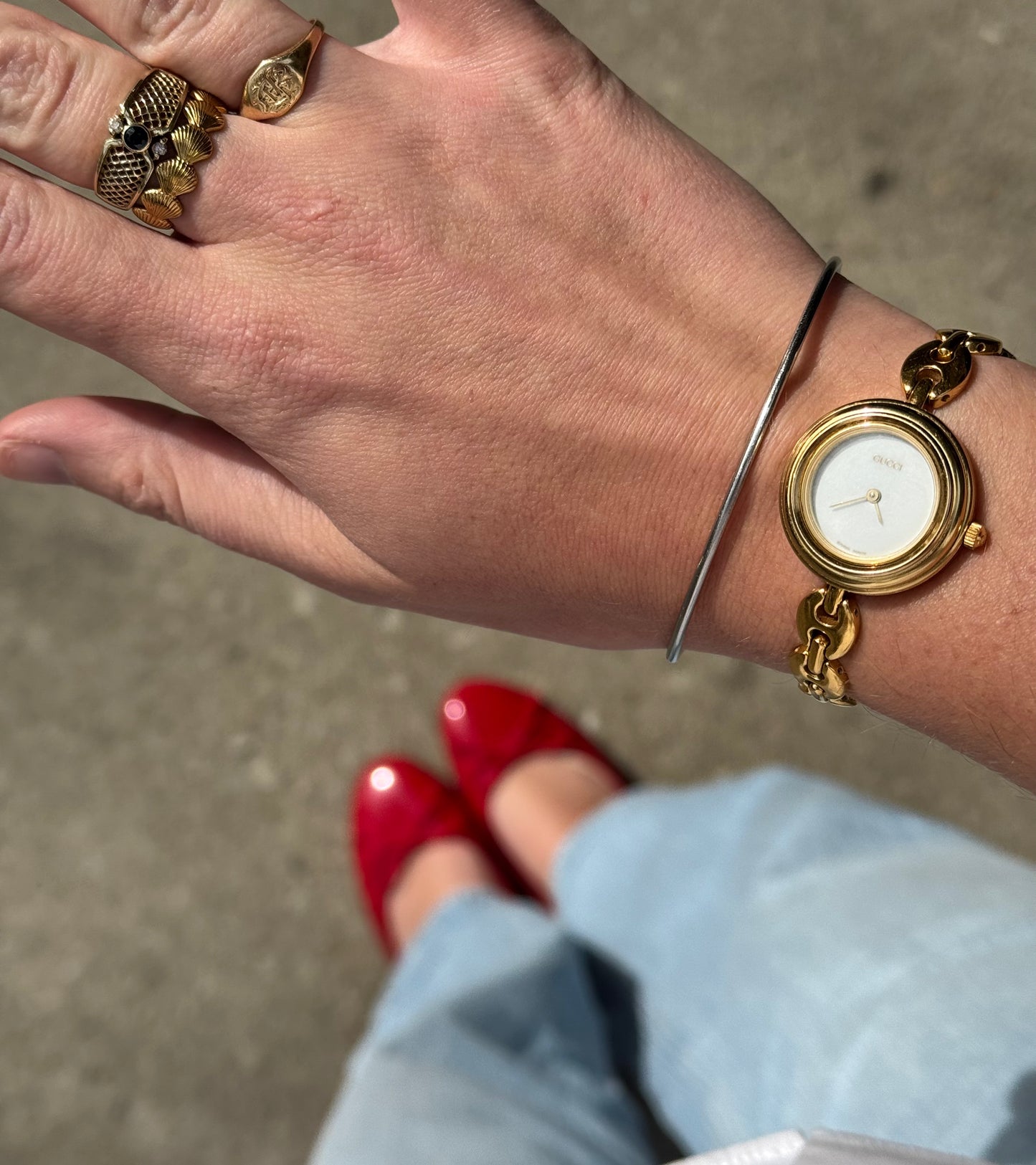 Vintage 1990s Authentic Gucci Running Gold Mariner Link Bezel Change Watch