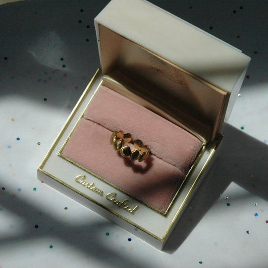 Gold Seashell Ring