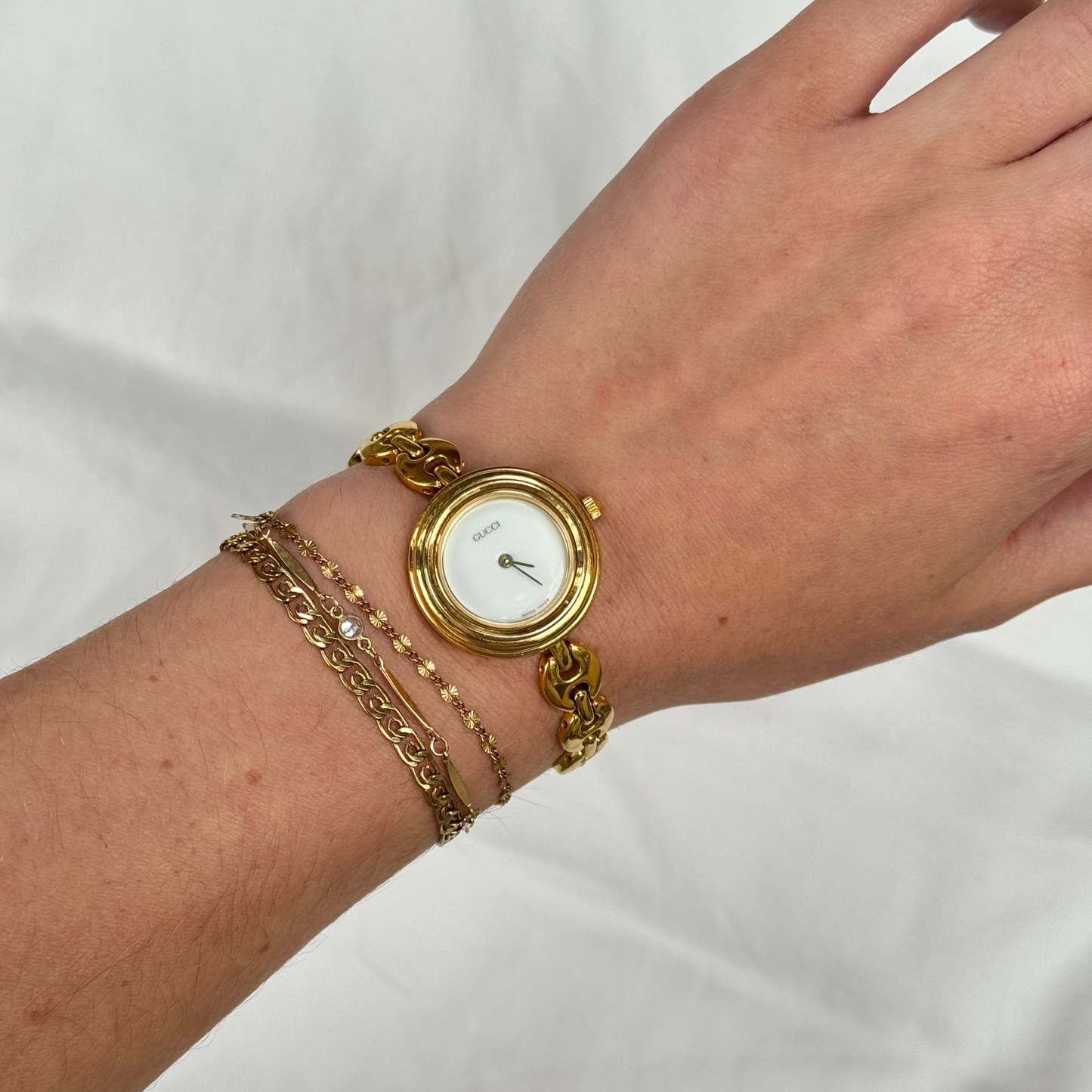 Vintage 1990s Authentic Gucci Running Gold Mariner Link Bezel Change Watch