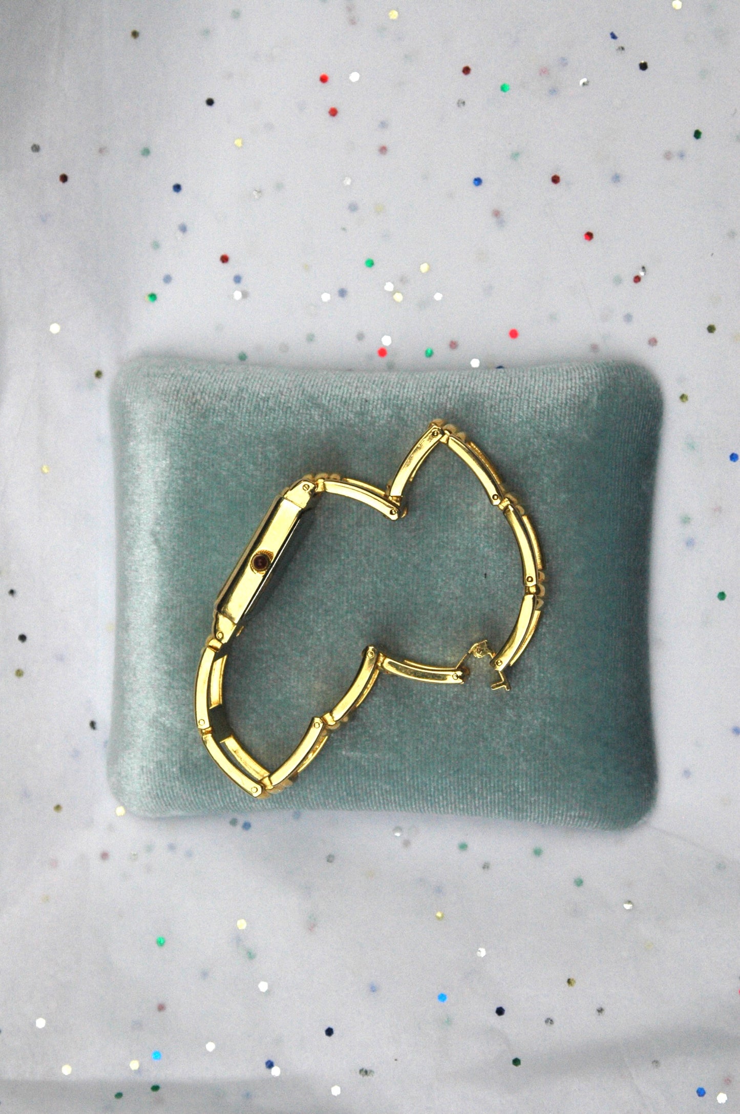 Vintage Gold Open Link Rectangular Face Watch