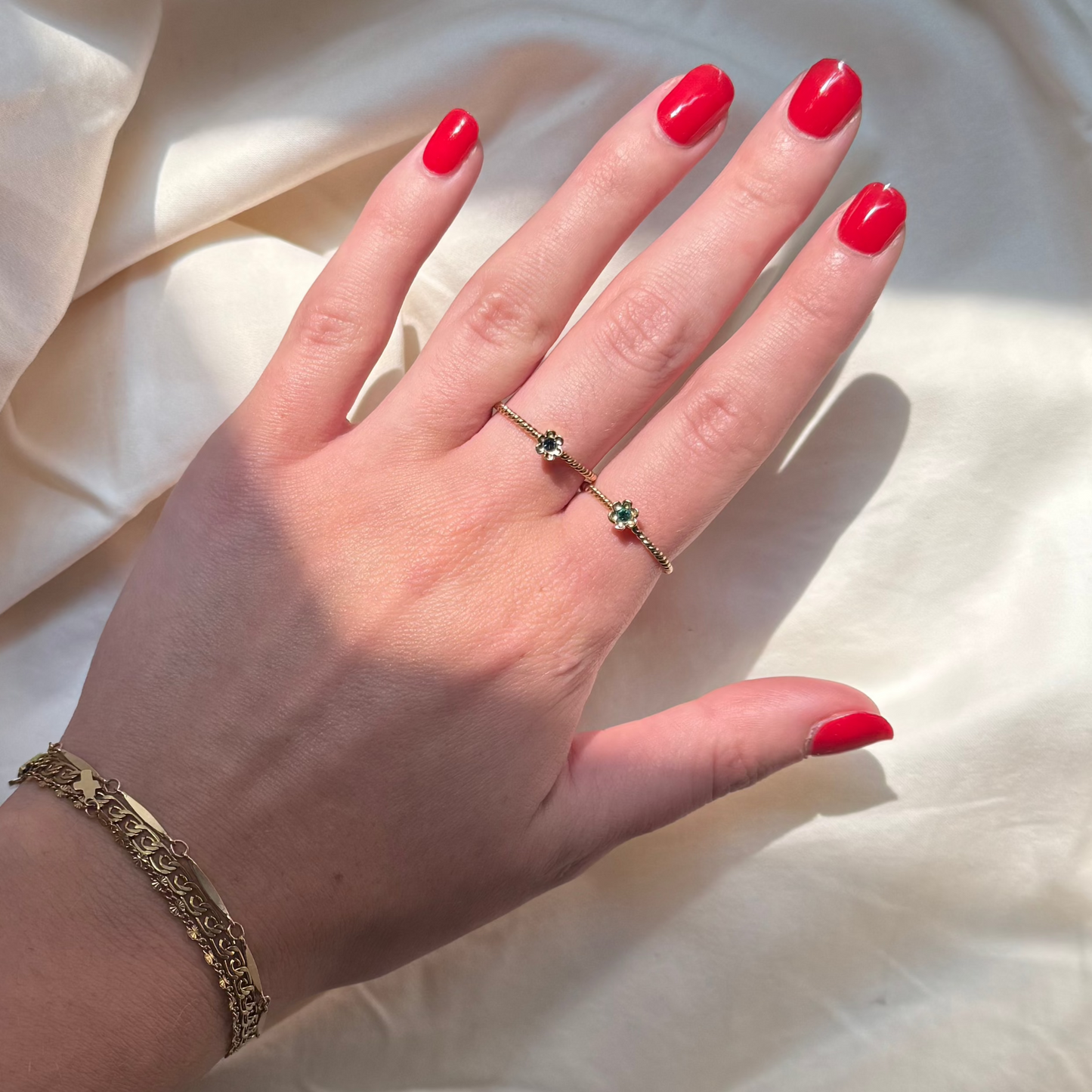 Vintage Gold Flower Rhinestone Rings