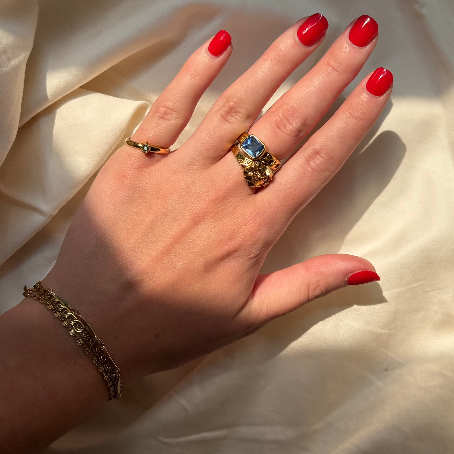 Square Blue Rhinestone Ring with Gold Chain Band