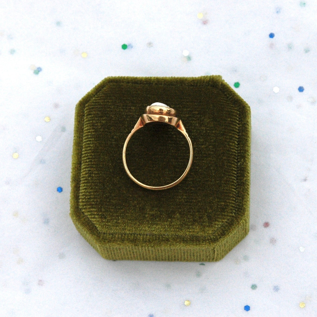 Vintage 9k English Gold Cameo Ring