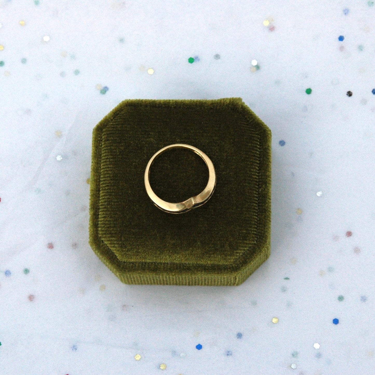 Vintage 14k Gold Channel Set Blue Sapphire Ring