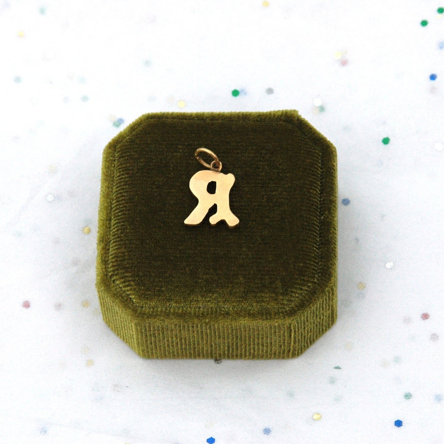 Vintage 14k "R" Initial Charm